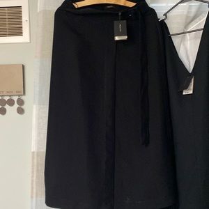 NWT MASSIMO DUTTI ladies wrap around skirt. Black. Size XS. LOWEST PRICE NOW